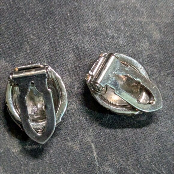 Gold-Tone Clip On Statement Earrings With Clear Rhinestones Round Vintage Style - Picture 7 of 8